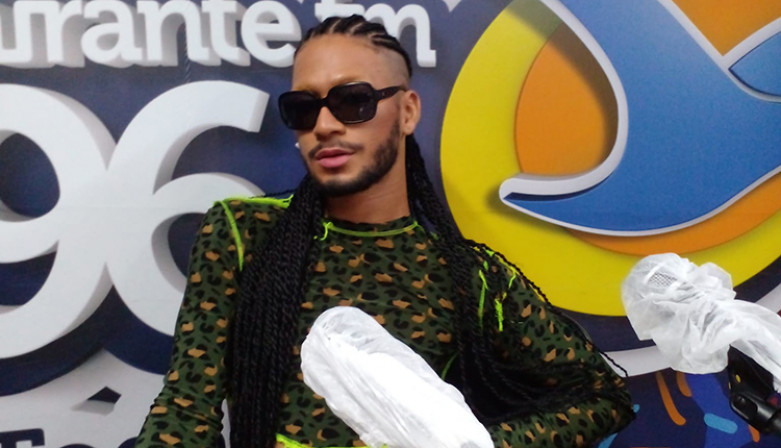 Nebraska Diamond: DJ multimídia, inquieta e cheia de sonhos. Foto: Divulgação (Nebraska Diamond)