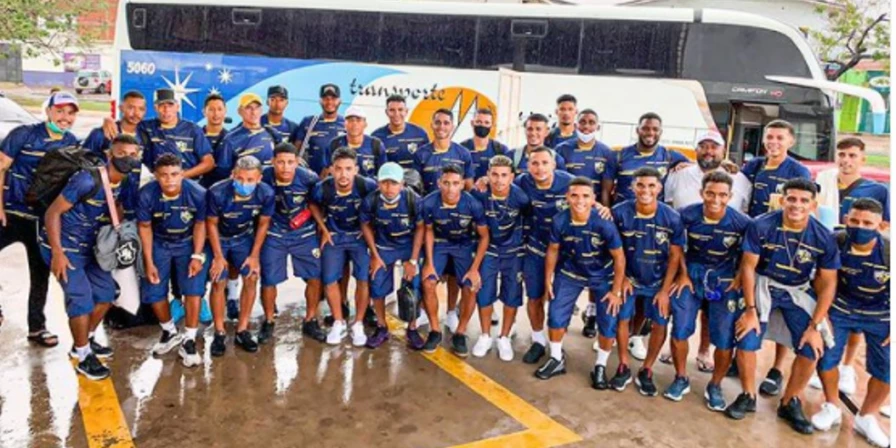 Time terá que se recuperar contra um dos líderes na segunda rodada