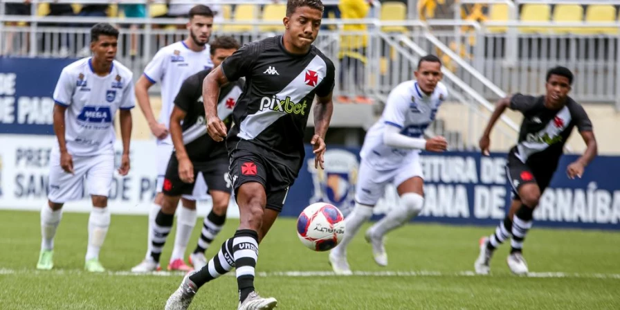 O Vasco aplicou uma goleada histórica sobre o Rio Claro.