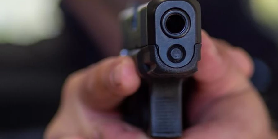 Seis pessoas morrem durante troca de tiros com a polícia no Maranhão.