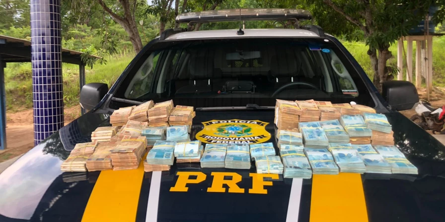 PRF realizou apreensão na cidade de Peritoro