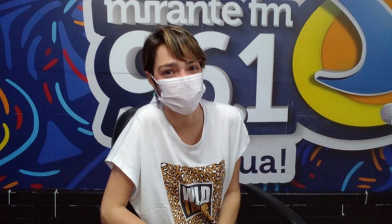 DJ Naty no quadro DJ Por 30 Minutos, no Plugado, na Mirante FM. Foto: Divulgação