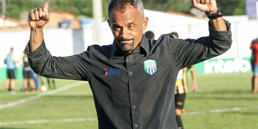 Técnico analisou o empate de sua equipe em casa (Mariana Farias / Tuntum EC)