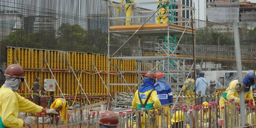 Dinamismo da construção civil refletiu o aumento das atividades do mercado imobiliário