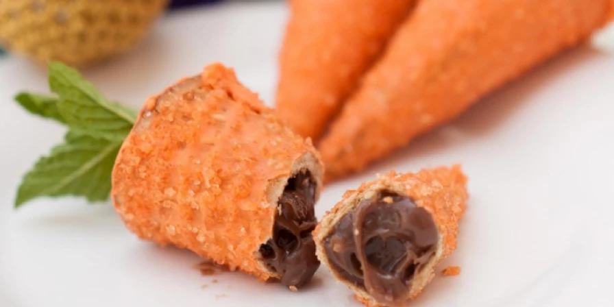 Cenourinha recheada com chocolate