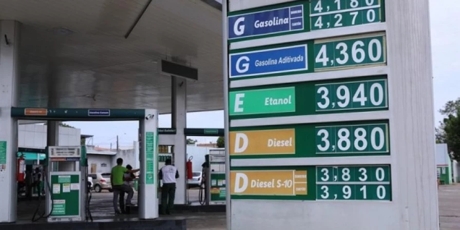 Postos deverão se adequar à nova regra de casas decimais nos preços de combustíveis