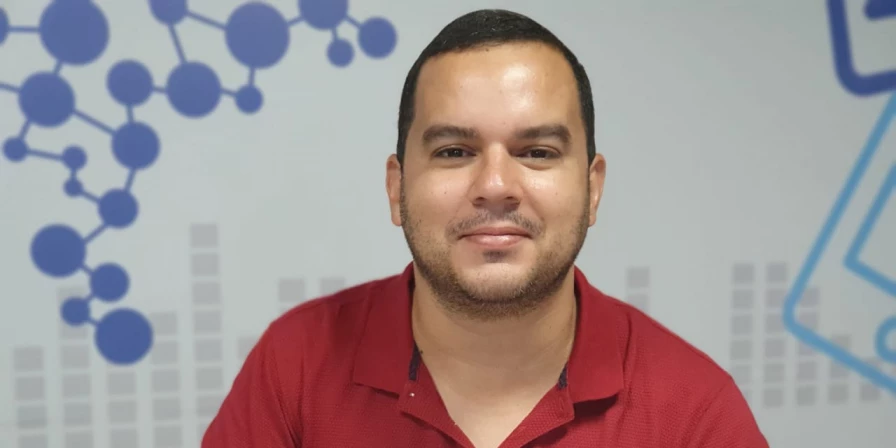 Diego Gladino em entrevista ao Ponto Final