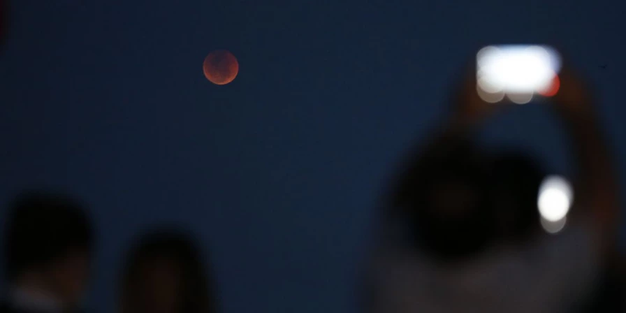 Lua de Sangue.