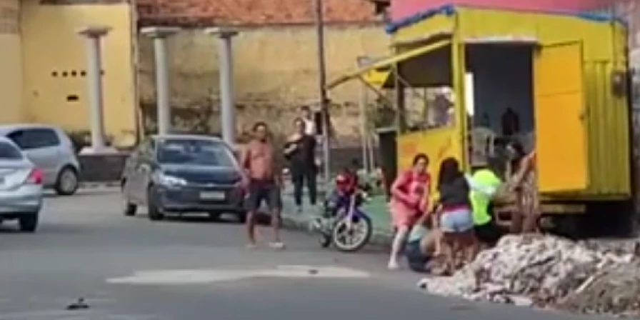 O ato criminoso ocorreu em plena via pública no bairro Anjo da Guarda.