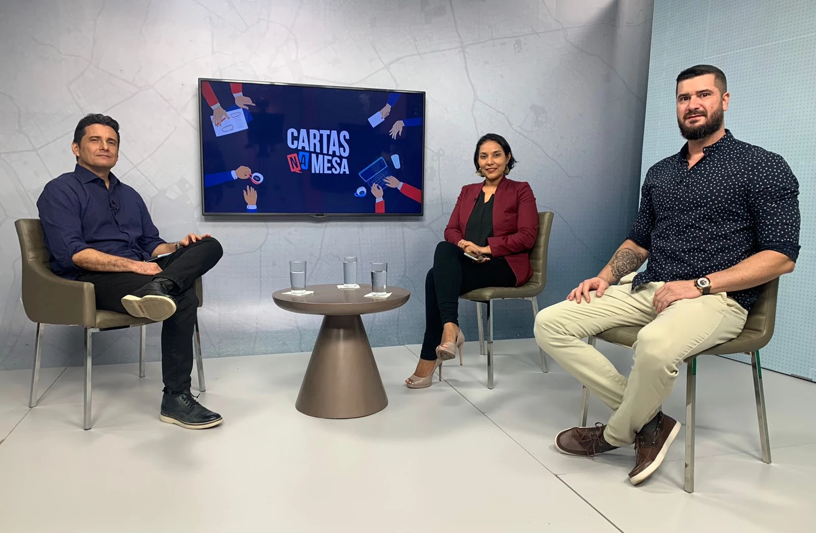Clóvis Cabalau, Carla Lima e Gilberto Léda apresentam o programa nesta quarta-feira. (Juliana Chaves / Grupo Mirante)