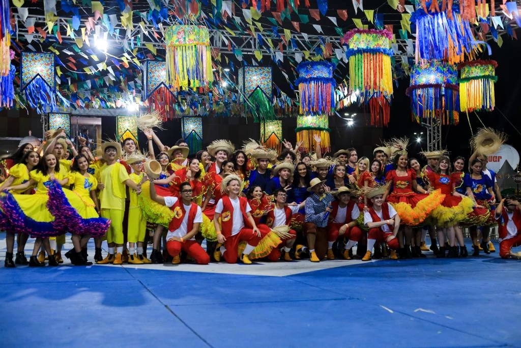 Junina do Colégio Dom Bosco homenageia o escritor Graça Aranha. (Foto: Júlio César)
