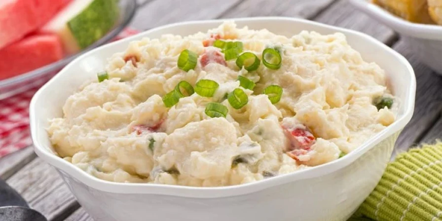 Salada de maionese simples