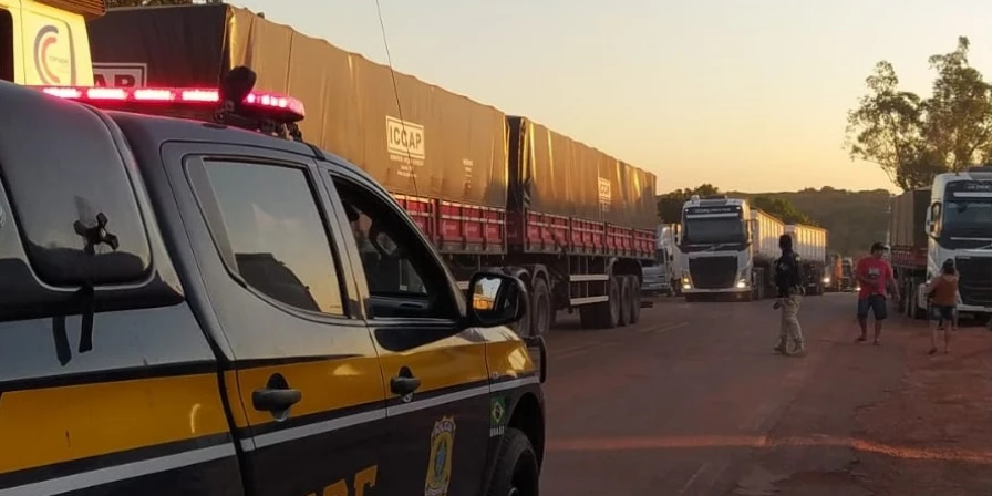 BR-226 foi liberada na noite deste sábado (9).