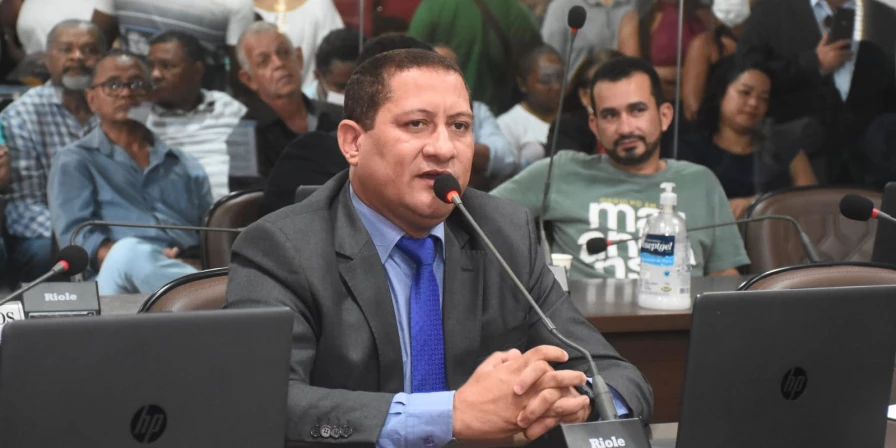 Marquinhos anunciou rompimento com Paulo Victor na Câmara