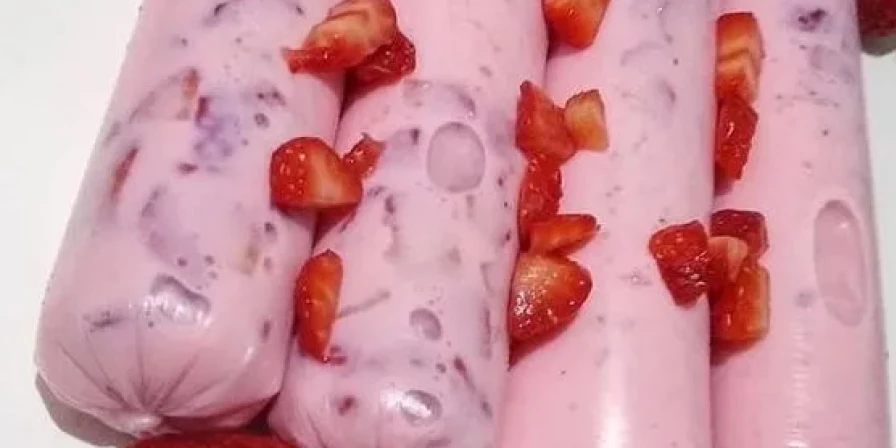 Geladinho 'dindin' gourmet de morango