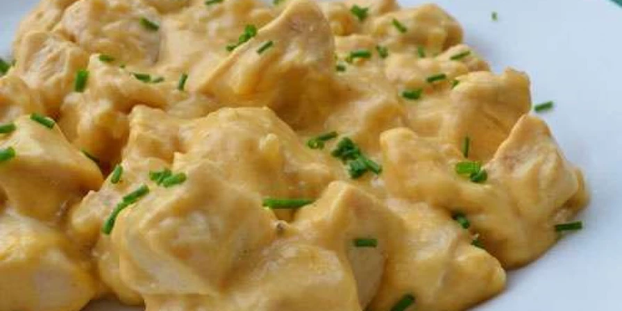 Frango com molho cremoso