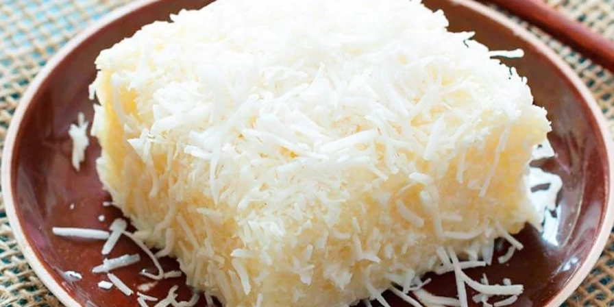 Cuscuz de tapioca com leite condensado