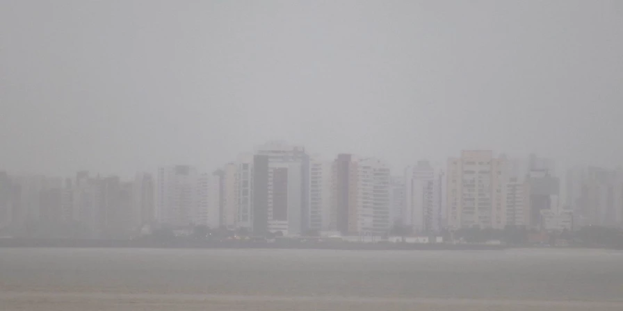 Alertas foram divulgados na manhã desta quinta-feira (3).