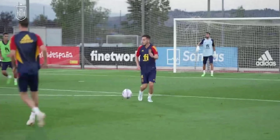 Confira primeiras as atividades da seleção espanhola para os últimos confrontos antes da Copa