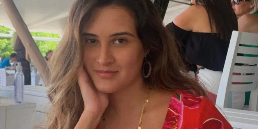 Bia Bonemer revela desejo de ser cantora.