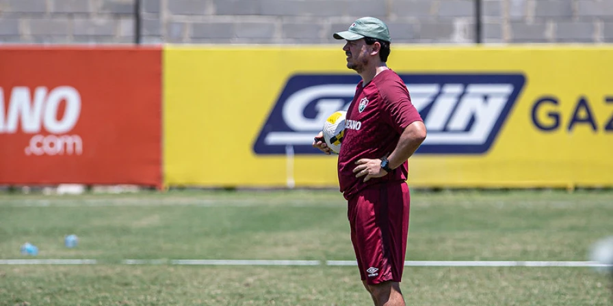 Fernando Diniz, técnico do Fluminense, disse que vai fazer contas