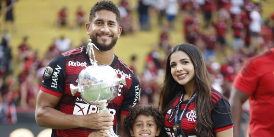 Zagueiro Pablo esteve no elenco do time rubro-negro e citou manifestação religiosa