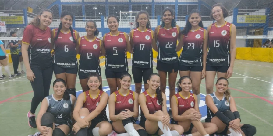 A UFMA enfrentou o CVT Vôlei e venceu por 2 sets a 0