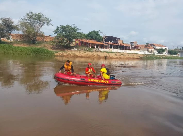 Buscas por jovem desaparecido no Rio Mearim reiniciaram hoje. Foto: Divulgação/CBMMA.