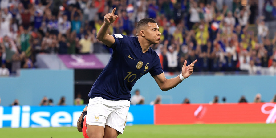Mbappé marca duas vezes contra Dinamarca e França garante classificação antecipada - Imirante.com