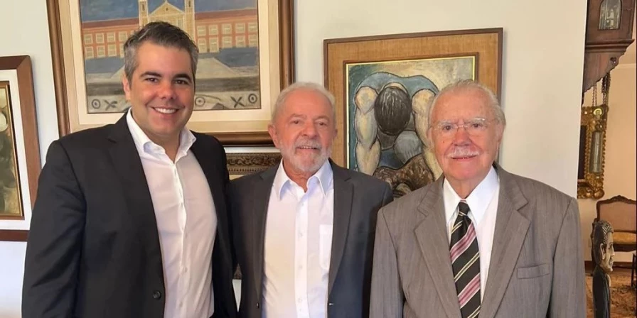 Encontro entre ex-presidente e presidente eleito aconteceu em Brasília