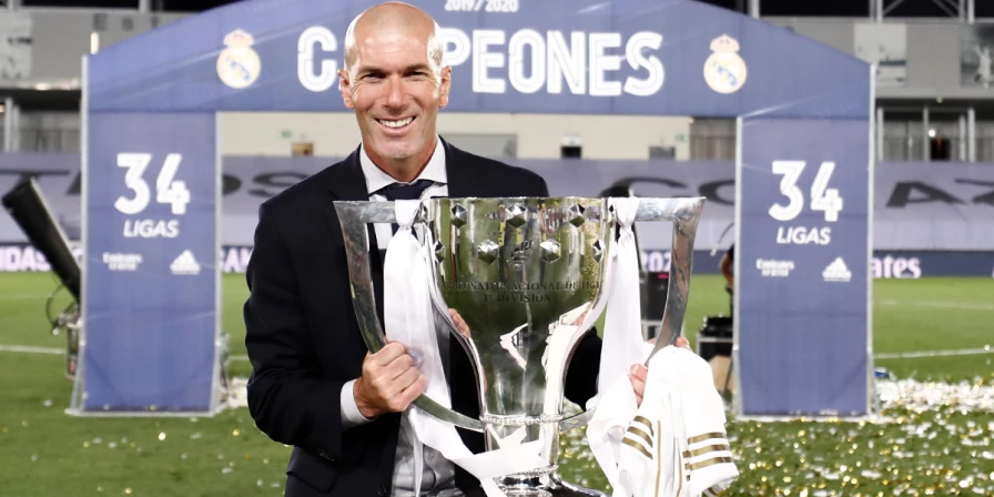 Zinédine Zidane está cotado para assumir a Seleção Brasileira.
