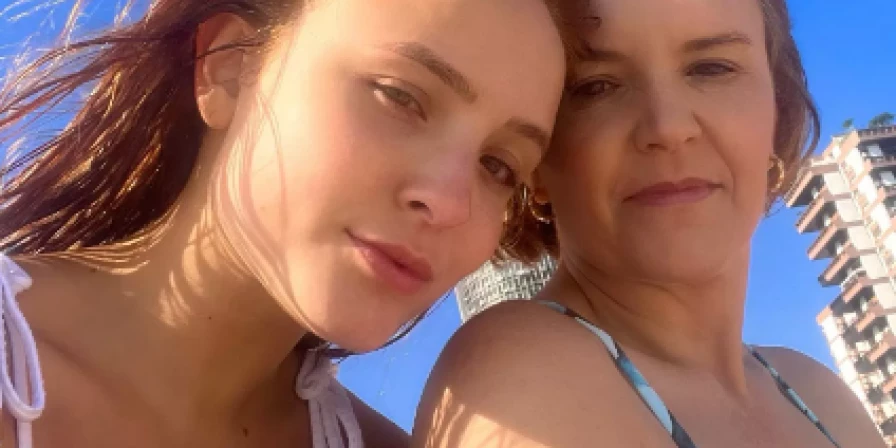 Pelo visto o ano não começou com a família Taques Elias unida.