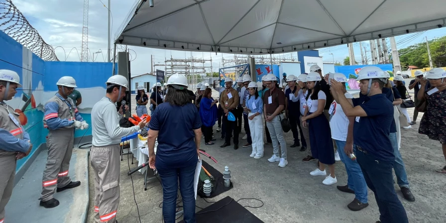 Comunicadores maranhenses visitam a subestação da Equatorial Energia no Olho D'água.