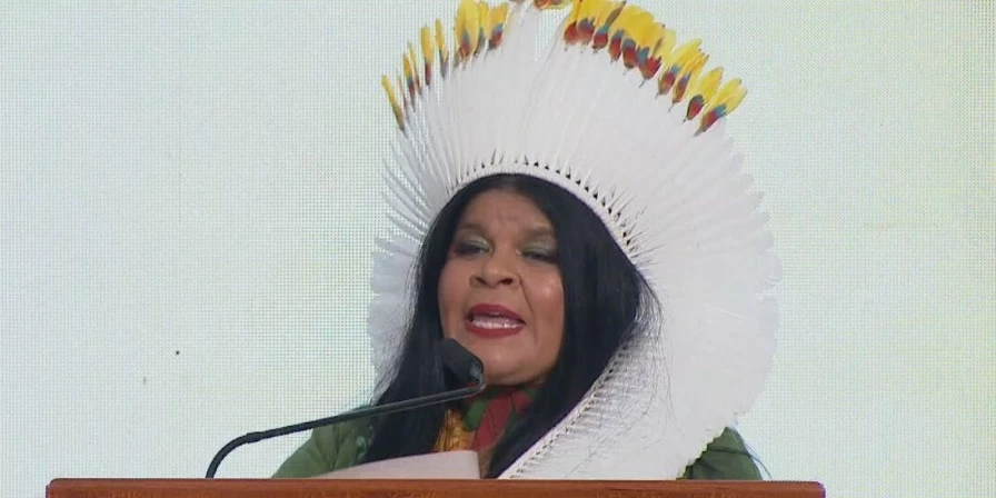 A maranhense Sônia Guajajara assumiu o Ministério dos Povos Indígenas nesta quarta-feira (11).