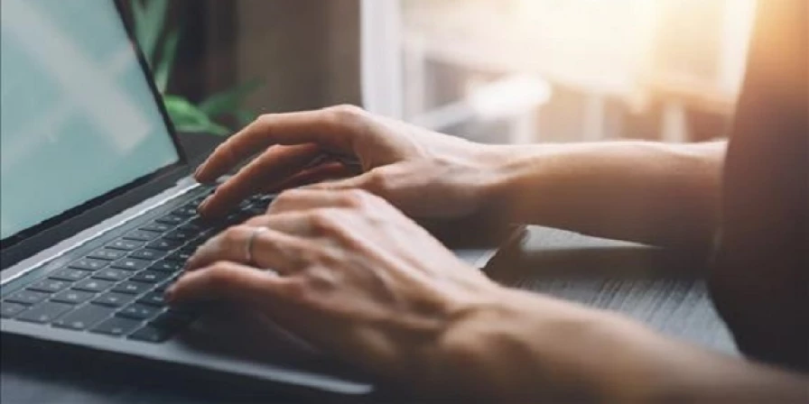 O curso é destinado a jornalistas e estudantes e será online e assíncrono, com aulas expositivas em vídeo publicadas diariamente entre 13 e 25 de maio de 2024.