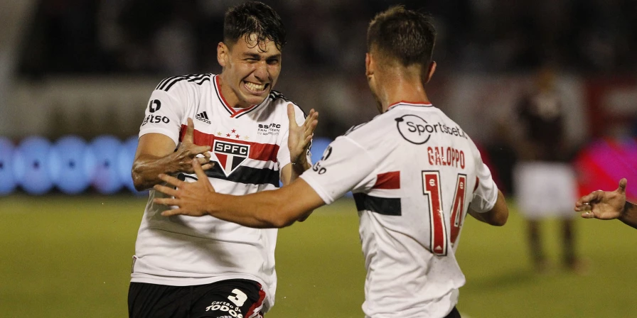 Com um a menos, São Paulo vence a Ferroviária de virada - Imirante.com - AMP