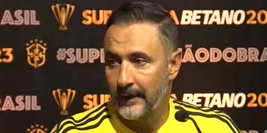 Vítor Pereira, técnico do Flamengo.
