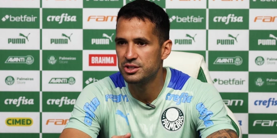 Luan, zagueiro do Palmeiras.