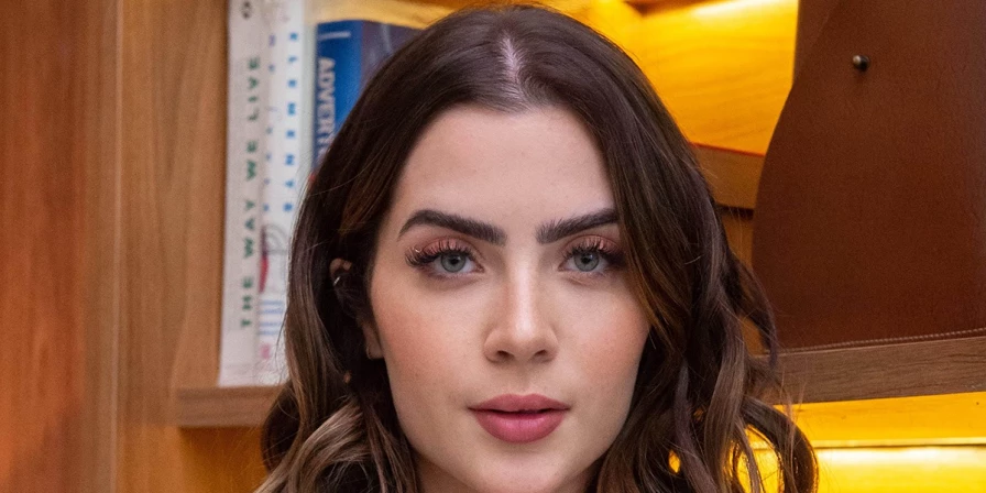 Chiara (Jade Picon)
