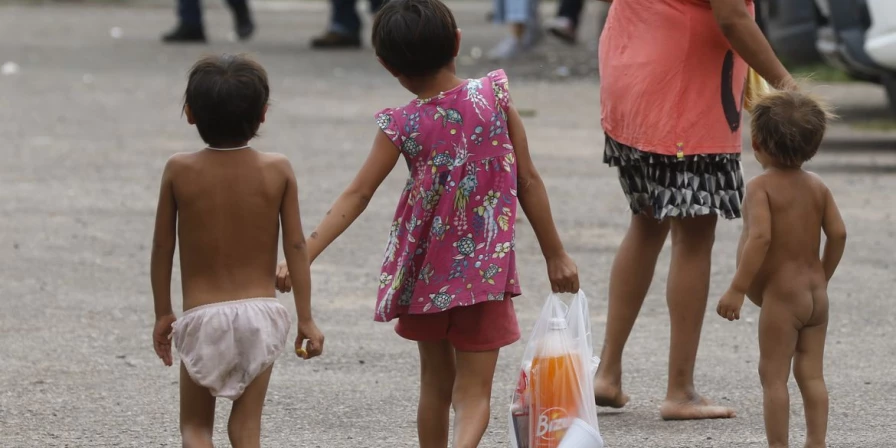 A população da etnia vive uma crise humanitária grave.