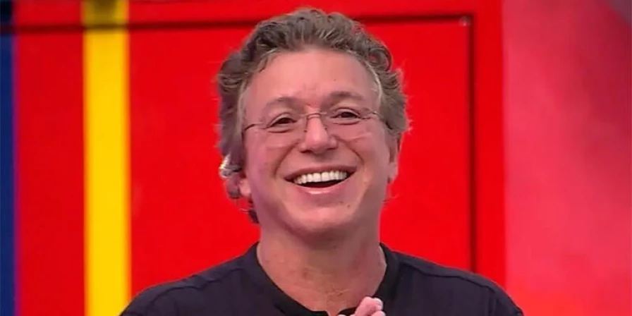 Por fim, o diretor do programa destacou que a entrada do argentino está prevista para as 15h.