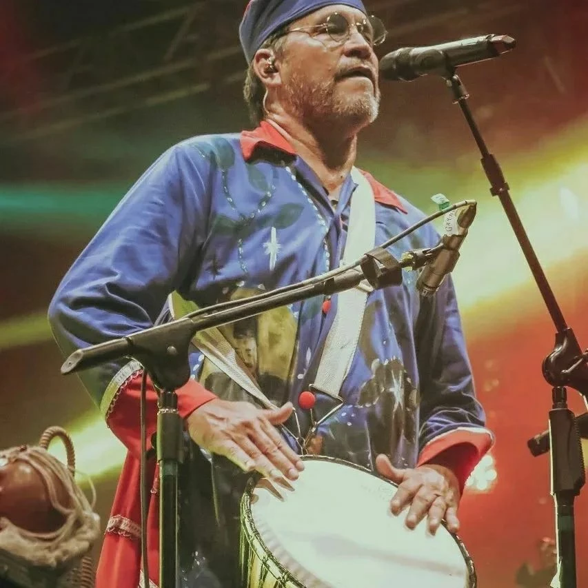 Luiz Cláudio e show Rufar dos Tambores no Crioula Festival. Foto; Divulgação