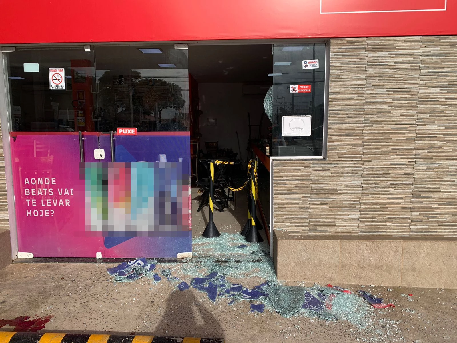 Homicídio foi registrado em loja de conveniência da Cohama. (Foto: Nice Ribeiro/TV Mirante)