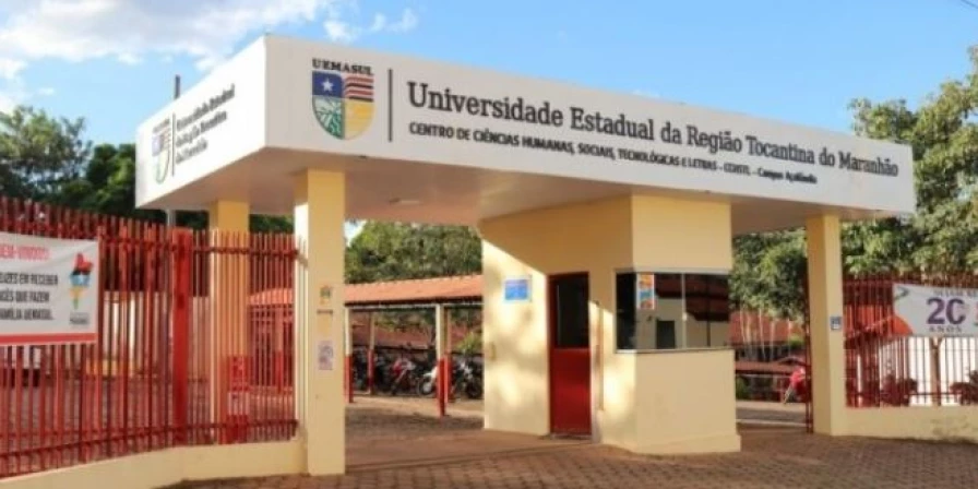 As vagas ofertadas são para o Centro de Ciências Humanas, Sociais, Tecnológicas e Letras
