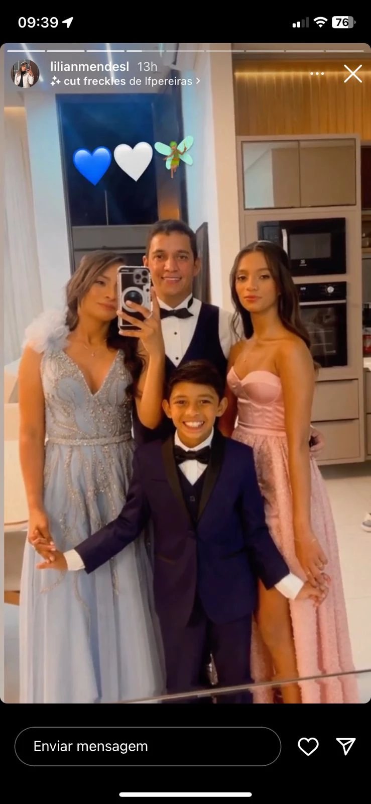 Rayssa Leal e a família durante as comemorações (Foto - Reprodução / Redes sociais)