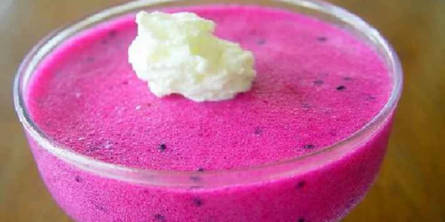 Mousse de pitaya.