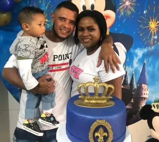 Jonatas Rocha, de 32 anos, sua esposa Suelen Cristina, de 35 anos, e o filho do casal, Jonatas Gabriel, de apenas um ano. Foto: Arquivo pessoal