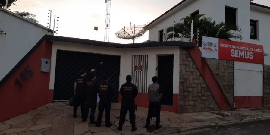 Município de Pedreiras informou quantidade superestimada de extrações dentárias.