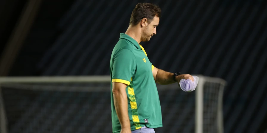 Felipe Conceição deixou o Sampaio com 16 jogos e nove vitórias