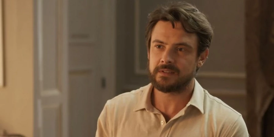 José (Sérgio Guizé)
